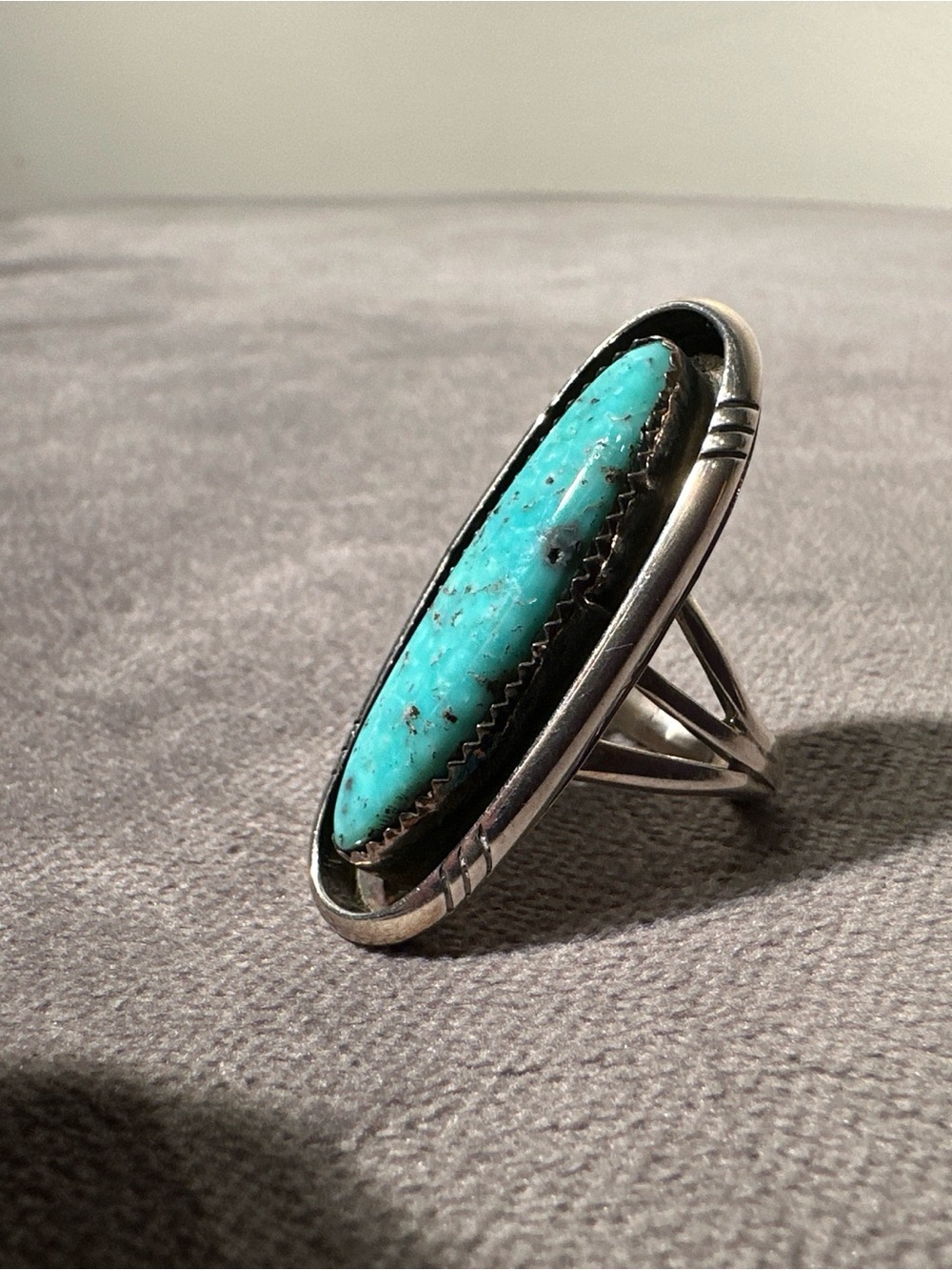 Amazing Navajo Elongated GORGEOUS Sterling Silver Turquoise Ring Size 7 - Picture 4 of 9